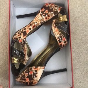 Guess shoes